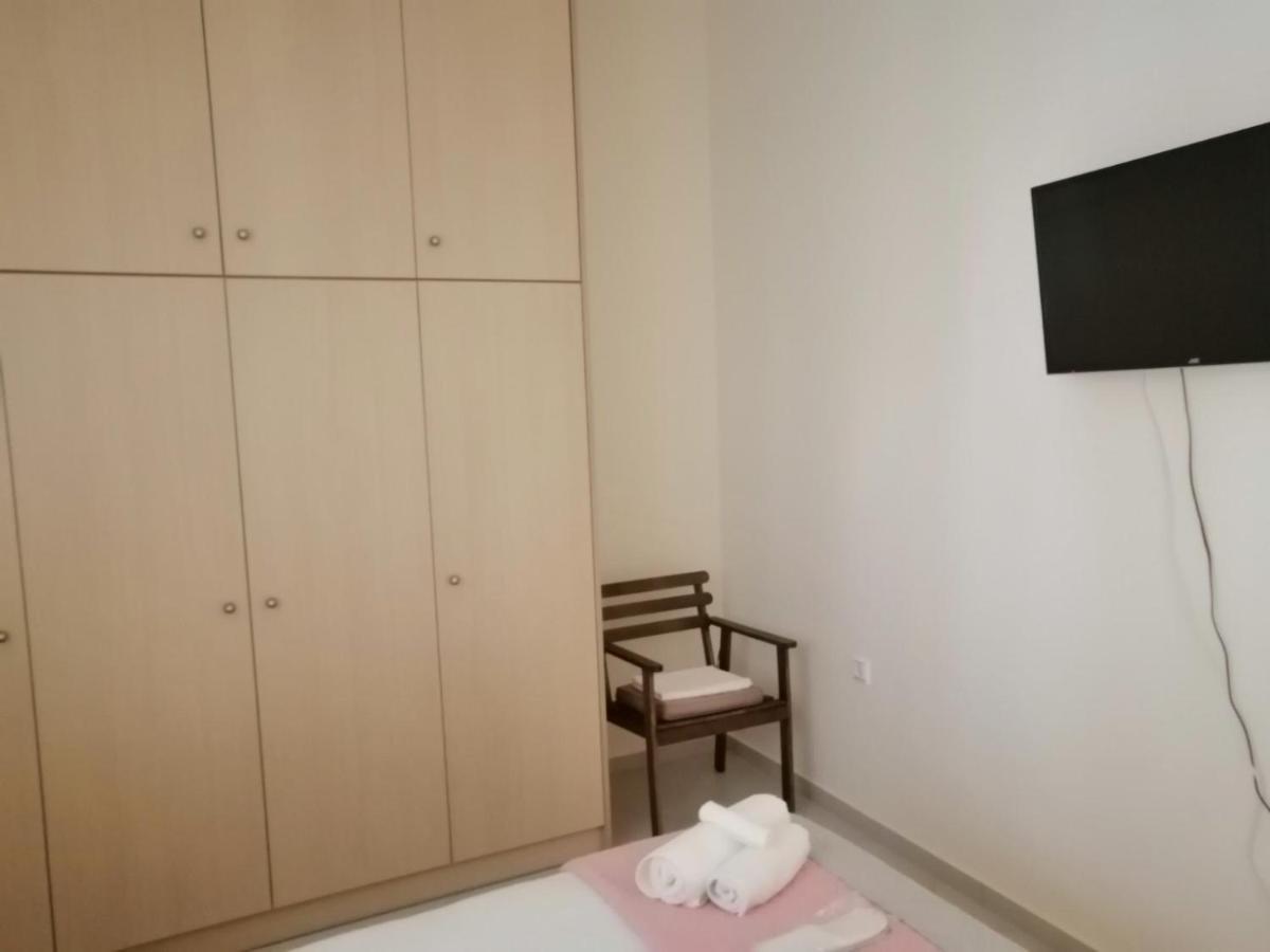 Eleni Apartment Пердика Екстериор снимка