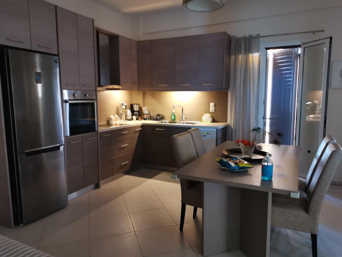 Eleni Apartment Пердика Екстериор снимка