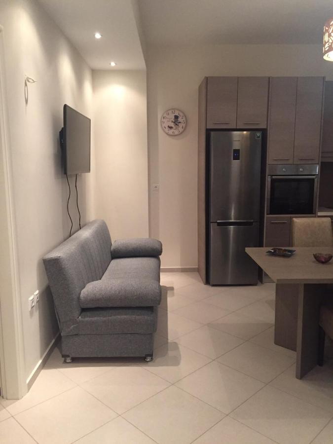 Eleni Apartment Пердика Екстериор снимка